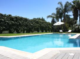 Ara Town House, holiday home in San Giovanni la Punta