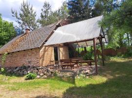 Śródziemie Rohan, cabaña o casa de campo en Leśno