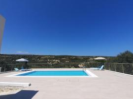 Olive Millstone Suites, feriebolig i episkopi-heraklion