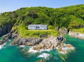 1 The Old Signal House, Penlee Point