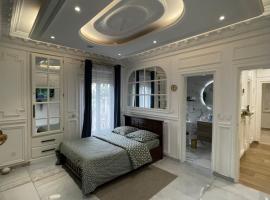 EVE HOME, struttura a Yaound&eacute;