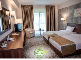 Hotel Arnia、ヤシのホテル