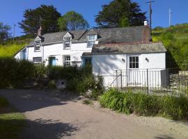 Shilla Mill Polzeath - 15th Century Mill, hotel in Polzeath