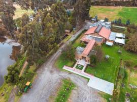 LA DOÑA HACIENDA, hôtel avec parking à Cayambe