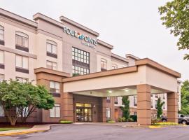 Four Points by Sheraton Nashville Airport, hotel cerca de Aeropuerto internacional de Nashville - BNA, Nashville