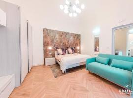 Ameli HOME LUXURY APARTMENT, hotel de luxe a Taranto