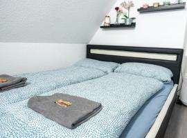 #1 modernes Zimmer mit Pool und Garten, отель в Меммингене