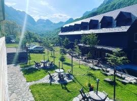 Boga Alpine Resort, resort en Bogë