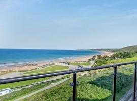 Flat 9 Clifton Court, apartment sa Croyde