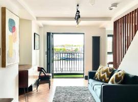 Duplex Apartment Harbourside city centre, alojamento com cozinha em Bristol