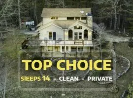 Gorgeous 6BR Cabin w/Spa, Firepit, Arcade& Mountain View
