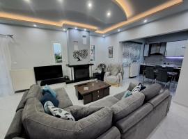 Luxury apartment, apartamento em Amarinthos