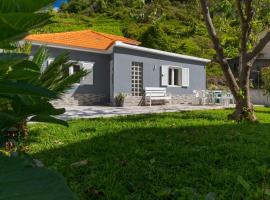 Casa da Hortência do Faial, Cottage in Faial