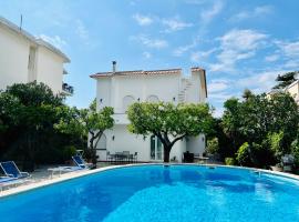 YourHome - Villa Sorrento, hotel u gradu 'Meta'