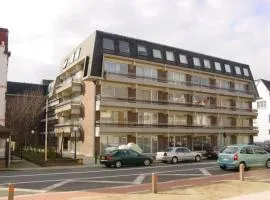 Lilyta apartment in De Haan near the sea