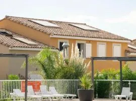 Pavillon T3 avec Piscine, Spa et Salle de Sport près de la Plage - 6 Couchages - FR-1-732-38