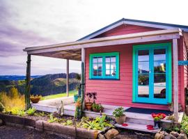 Fridas Accommodation, cabana o cottage a Raglan