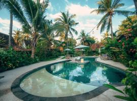 Viesnīca Coconut Garden Resort pilsētā Gilitravangana