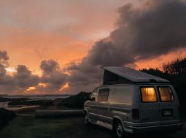 Oahu Camper Adventures, bátagisting í Kailua