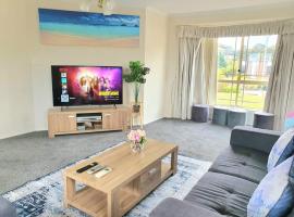 Spacious Home in West Moonah, Hobart, rumah percutian di Moonah