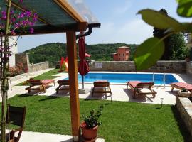 Villa Letizia, ваканционно жилище в Oprtalj