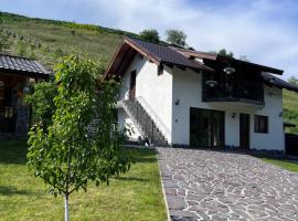 Cabana Duda, ξενοδοχείο σε Subcetate