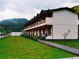 Qcent Woods Resort & Spa, Rishikesh – ośrodek wypoczynkowy w mieście Rishikesh