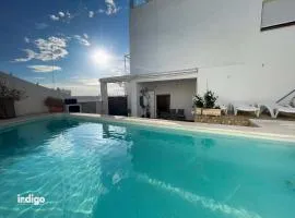 Riverview 4 Bedroom House, with Private Pool STE003