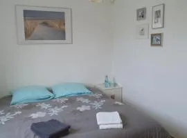 Chambre et sanitaires privés chez un particulier