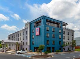 Comfort Suites Atlanta Airport, hótel í Forest Park