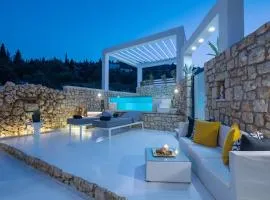 Dion Villa - Pool & Jacuzzi - Sleeps 4 - Zakynthos