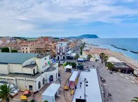 P012 - Porto Recanati, meraviglioso trilocale fronte mare