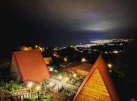 Antikhouse Bungalow&Cafe, bungalow i Akcaabat