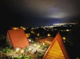 Antikhouse Bungalow&Cafe
