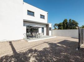 Villa SUN - 600m plage - clim - 6 pers - Cap d'Agde, holiday home in Cap d'Agde