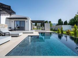 Campo Premium Stay Private Pool Villas, vila ve městě Kos