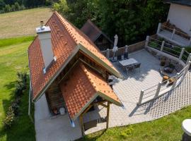 Ferienhütte Zetzhirsch, hotel na may parking sa Weiz