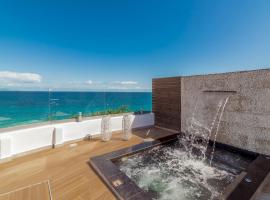 Luxury Villa Cavo Mare Thalassa with private pool & jacuzzi, וילה בפלאנוס