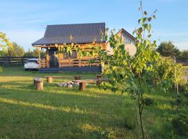 Przytulny domek w Brajnikach 86 37, vacation rental in Jedwabno