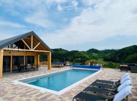 Holiday House Adamo, vacation home in Selno