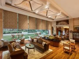 Sheraton New Delhi Hotel