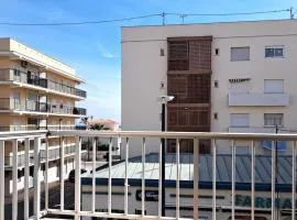 Amplio piso con terraza a 50 m de playa Miramar