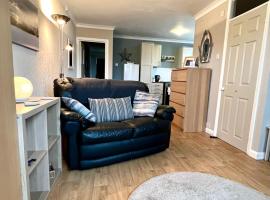 Sandford House Apartment, hotel in Seaford