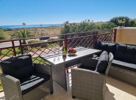 Vista al Mar with Parking Space, hotel u gradu La Mata