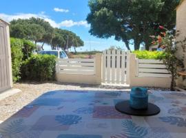 Apartment Saint Saens, hotel in Marseillan