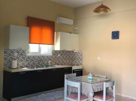 THE CENTER, Hotel in Xiropigado