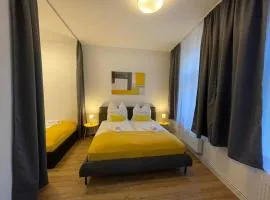 LUCKY STAYS LS04 - Vollausstattung - Zentrum - Aufzug - große Küche - 2 Zimmer - Smart-TV