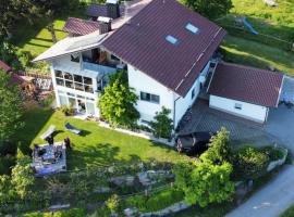 Ferienwohnungen Christa Grabmeier, hotel v destinaci Grainet