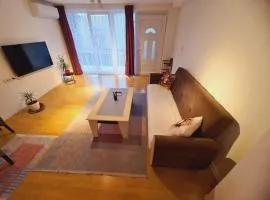 Prishtina's Oasis, CentreAtGrasp