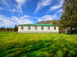 Bjork Guesthouse, homestay in Laugarvatn